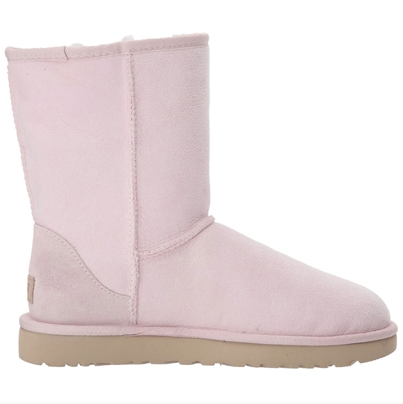 UGG Women's Classic Boots - Picture 5 of 8
